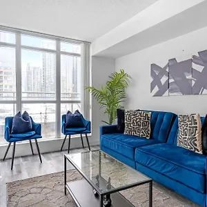 https://modern-one-bedroom-and-den-condo-by-cn-tower.hotelstorontoontario.org